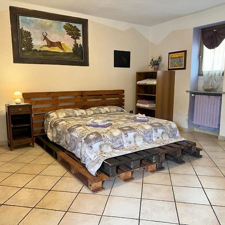 Casa Aromi Ed Arte Guest House Asti Ngoại thất bức ảnh