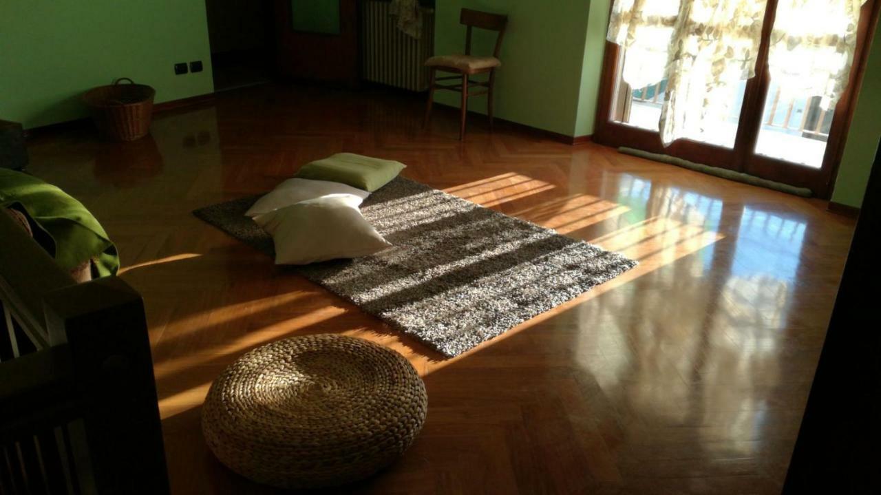 Casa Aromi Ed Arte Guest House Asti Ngoại thất bức ảnh