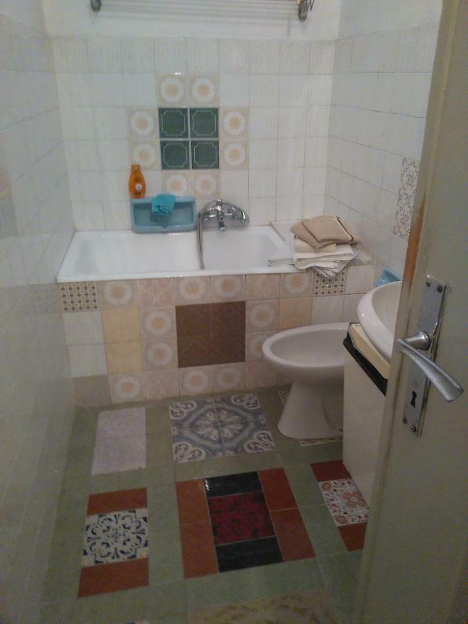 Casa Aromi Ed Arte Guest House Asti Ngoại thất bức ảnh