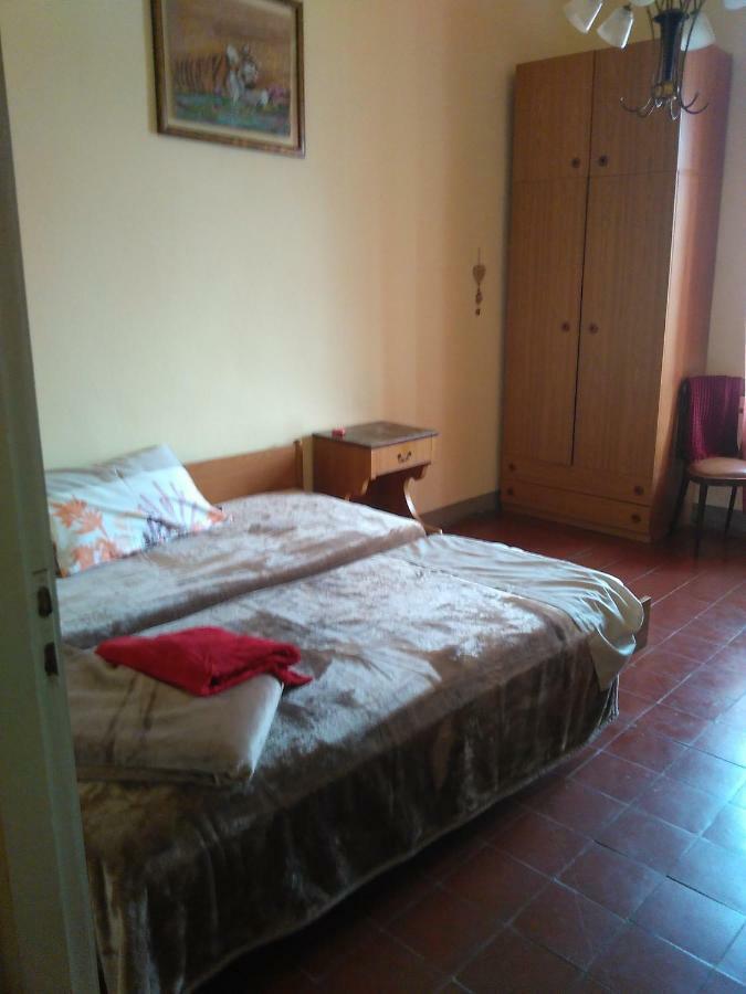 Casa Aromi Ed Arte Guest House Asti Ngoại thất bức ảnh